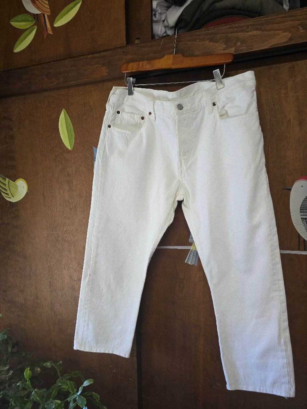 White Levis 501 CT Jeans Hemmed (W32) (Actual 34X 23)